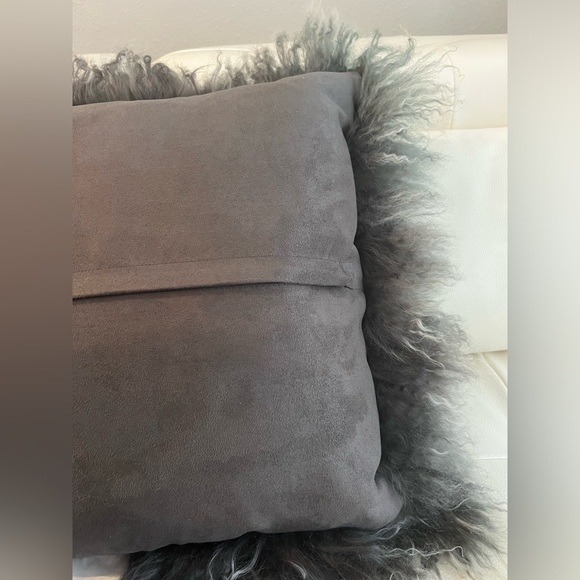 MON CHATEAU Grey Ombré & Minty Green TIBETAN LAMB FUR Down PILLOW 16” x 16” - Picture 8 of 12